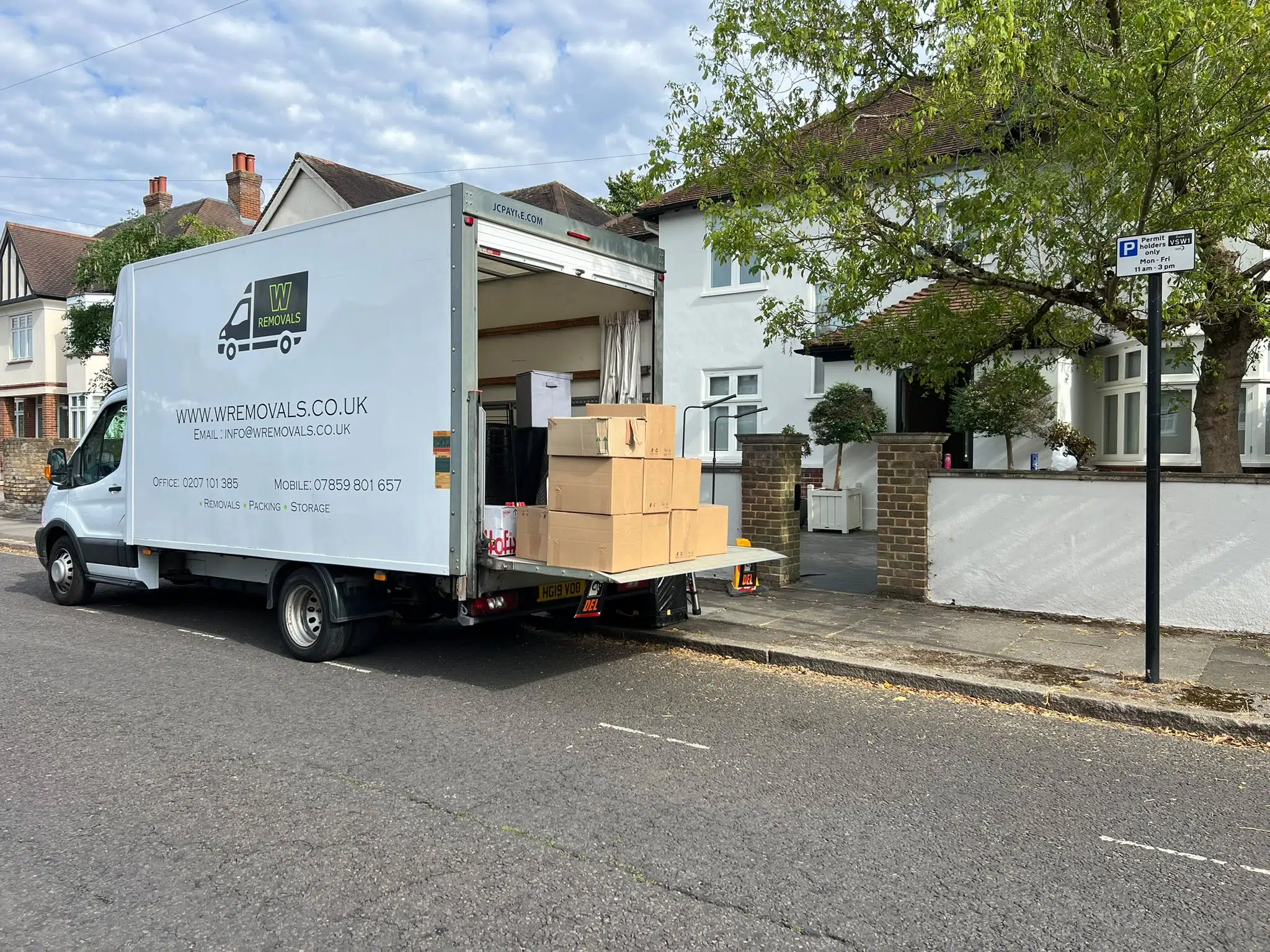 Removal services Addlestone Packing and unpacking Wimbledon